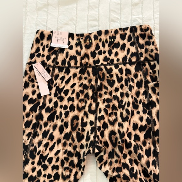 Leopard Print Victoria Secret Leggings - Picture 8 of 10
